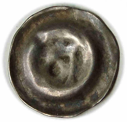 Brakteat proporzec z kulą Strzałów Pomorze